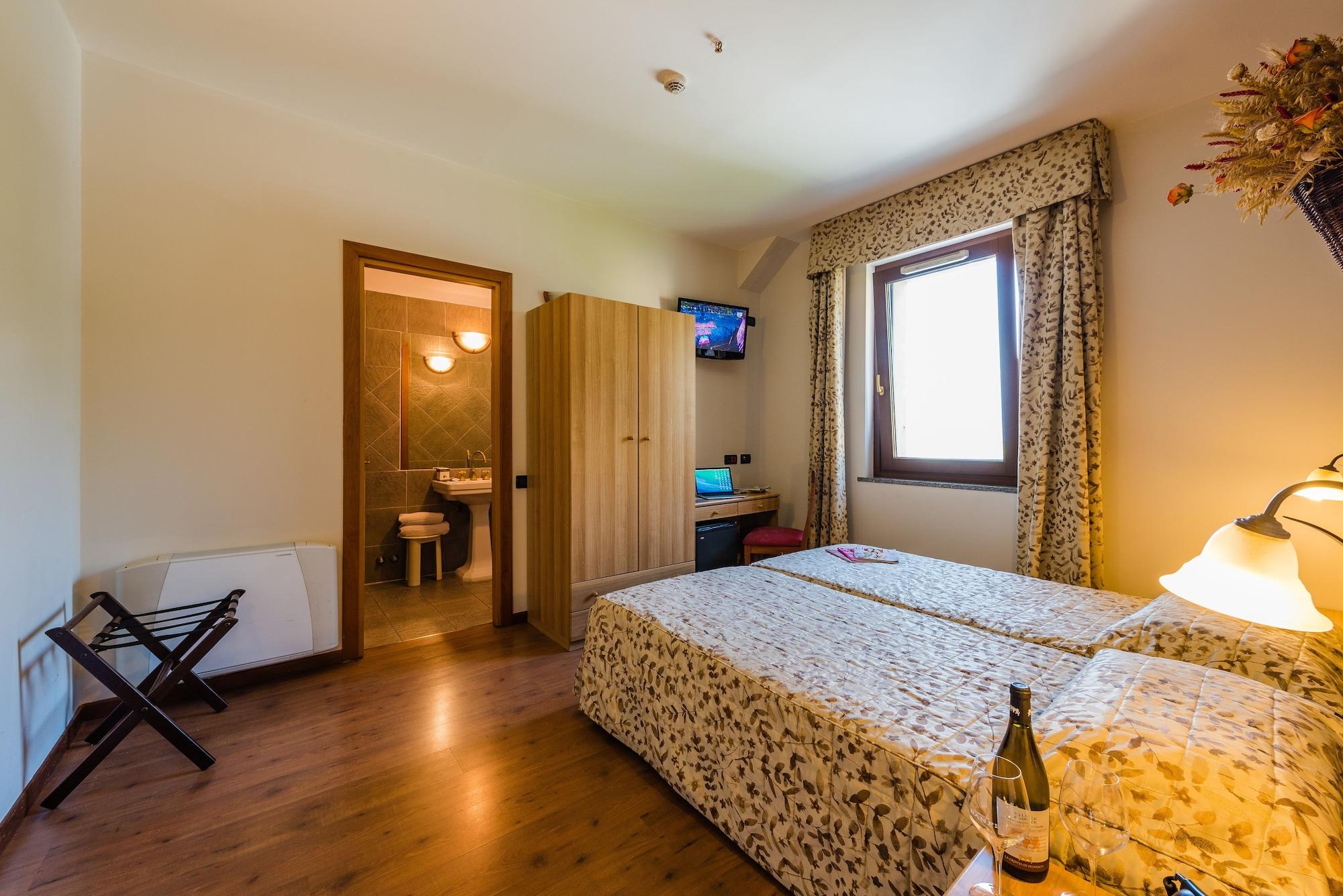 Hotel Au Soleil Saint-Vincent Eksteriør billede